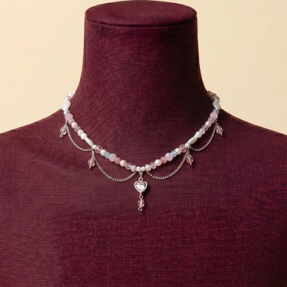 Blush Amour — Collier Perles Roses & Blanches Pendentif Cœur | Auraya